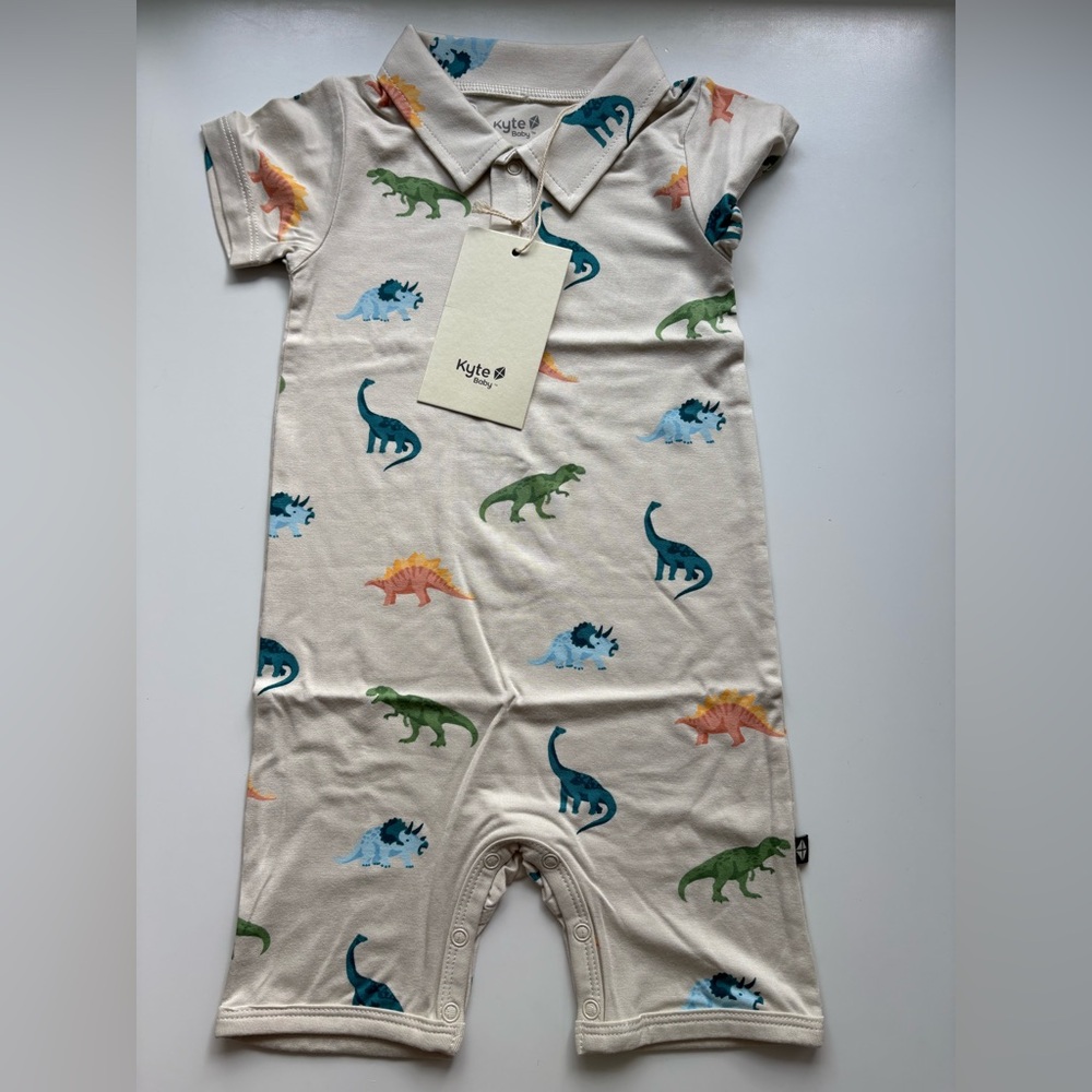 Kyte Baby Polo Shortall in Ecru Roar 🦕 - Picture 2 of 3
